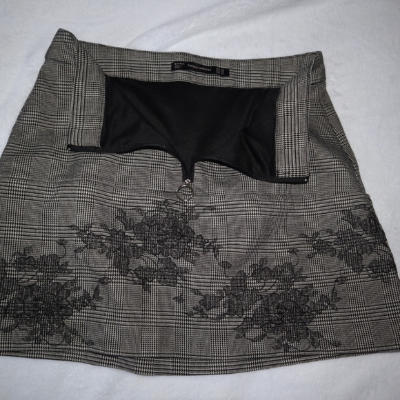 Zara Trafaluc Collection Skirt - Picture 4 of 7